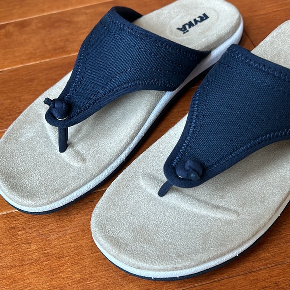 NWT Ryka Flip Flop Sandal Size 8 - Picture 4 of 7